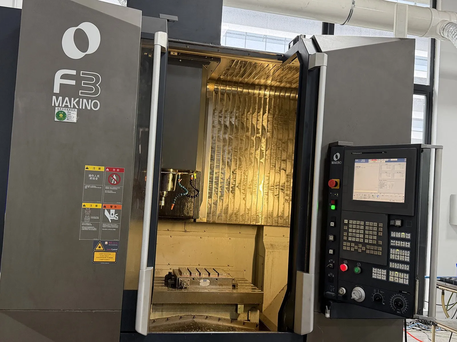 纬联弘MAKINO F3高速CNC加工中心